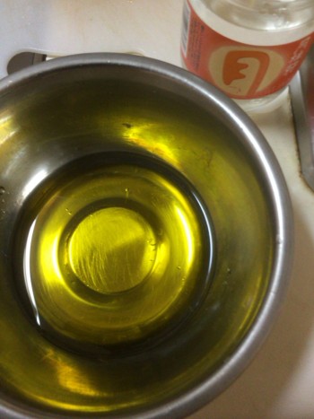 THE・旨い。オリーブオイル日本酒のチキン煮込み（糖質3.6g）