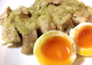 鶏肉がシンプルで最高に美味しい、絶品ガオマンガイ（糖質4.4g）