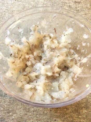 Ｓ級ふんわり感。オクラ海老豆腐の恍惚塩バター明石焼き（糖質5.4g）