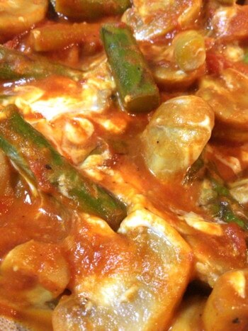 クリチバターカレーのトマトマッシュ煮込み(糖質7.3g)