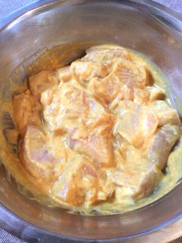 低温塩麹バターチキンカレー（糖質3.7g）