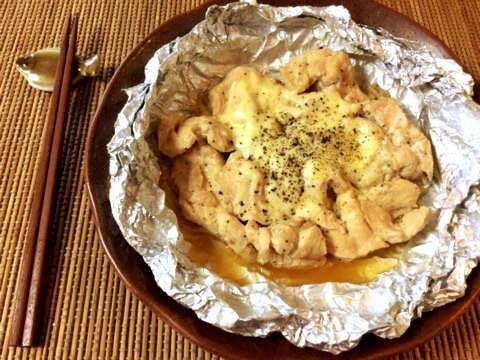 熱望の柔さ 塩麹ガーリックの絶品鶏むねチーズホイル焼き 糖質5 3g 旨ブロ 美味しい低糖質 ダイエットレシピサイト