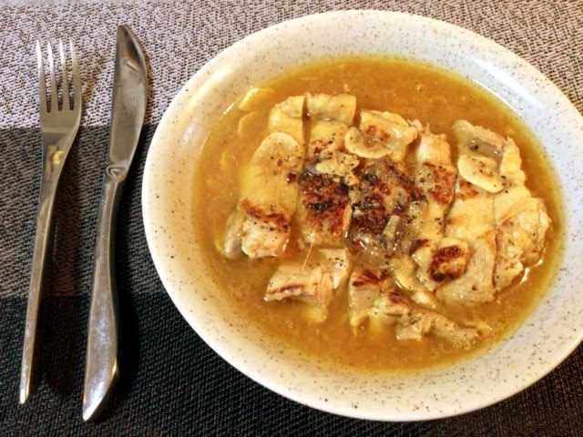 蘇る鶏の旨み オニオンチキンの柔らか黒胡椒煮ステーキ 糖質5 2g 旨ブロ 美味しい低糖質 ダイエットレシピサイト