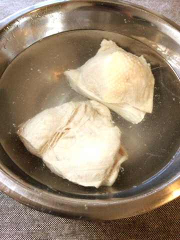 頬膨らむユッケ風味噌チゲ白切鶏（糖質3.3g）