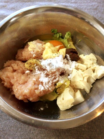 想定外の旨さ。オーブン厚揚げのスイチリカレーアボカド焼き(糖質3.7g)