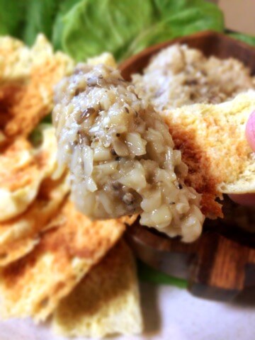 無限系パリサク。濃厚オイスター茸パテと食感揚げチー煎餅(糖質4.0g)