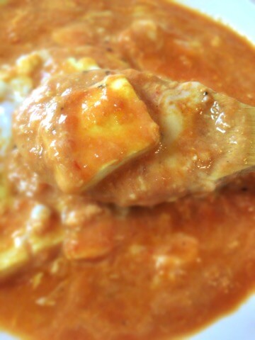 音速コンソメだしカレーのトマトチーズ豆腐