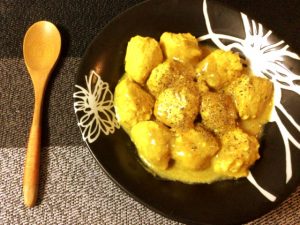 飲料並の柔らかさ。ささみ生姜の濃厚味噌カレー豆乳団子(糖質9.3g)