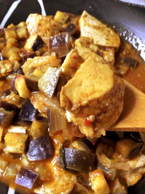 食欲崩壊☆茄子味噌カレー煮込みスンドゥブ