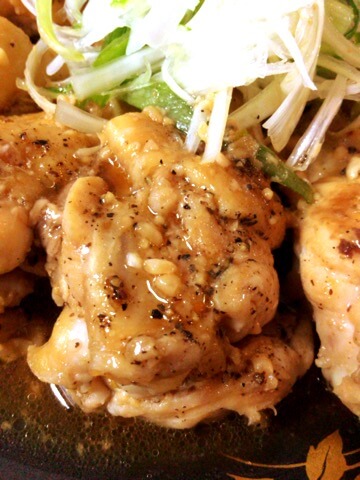 手羽元白髪葱の濃厚オイスターバター蒸し