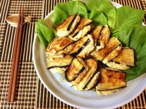 カレーぽん酢の絶品肉汁茄子ささみ餃子