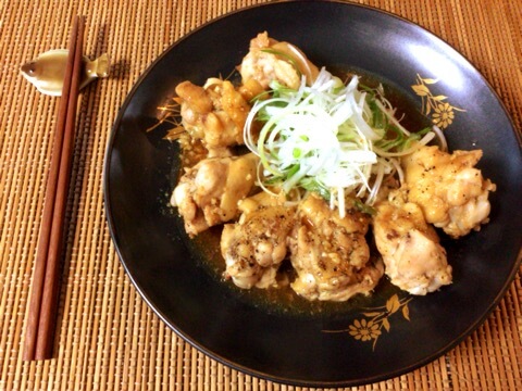 手羽元白髪葱の濃厚オイスターバター蒸し