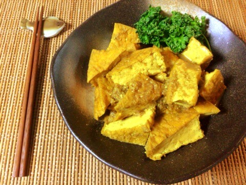 幸福な旨さ。激沁み厚揚げの絶品生姜蜂蜜カレー煮物(糖質8.9g)