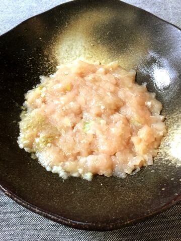 柚子胡椒チーズのレンチンチキンオムレツ