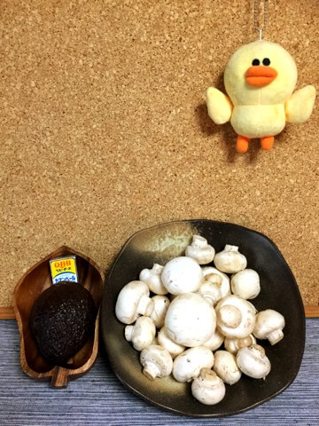 マッシュアボカドのマスタードカマンベール
