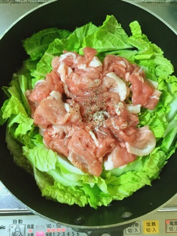 鶏ガラえのきネギ塩の絶品トロトロ鍋