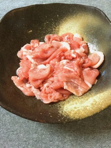 鶏ガラえのきネギ塩の絶品トロトロ鍋