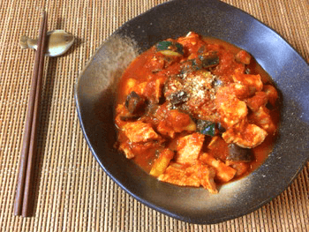 満腹速達。柔らかチキンの和風だしカレーラタトゥイユ(糖質9.9g)
