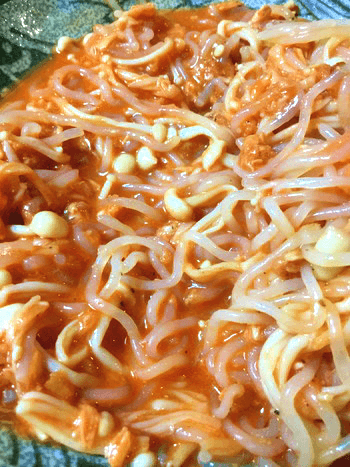 芳醇ツナトマトの豆板醤ペスカトーレ風