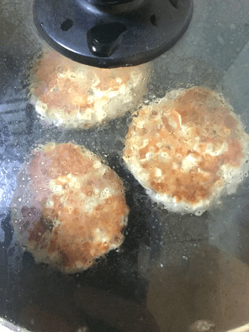 絶品梅マヨおろしの極上チキン鯖バーグ