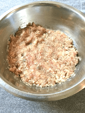 絶品梅マヨおろしの極上チキン鯖バーグ