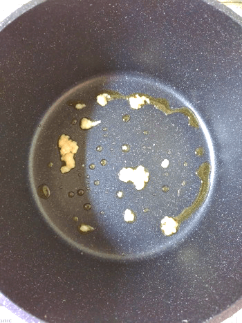 速攻3分鯖缶クミンの豆苗人参シリシリ