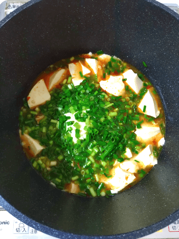 海老味噌豆腐の濃厚あんかけピリ辛小葱汁