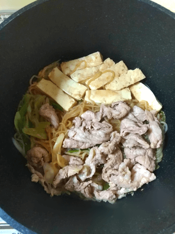 柔らか豚こまの絶品バター生姜醤油すきやき