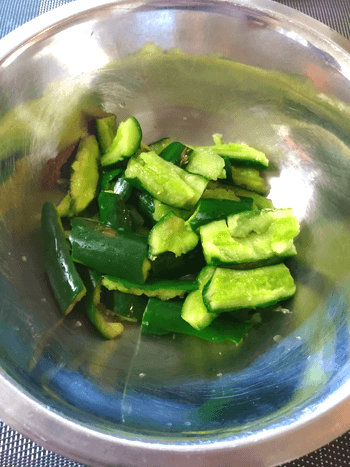 青臭さ激減の葱ガーリック山椒叩き豆腐胡瓜