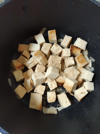 ふんわり高野豆腐のガーリック棒棒鶏煮