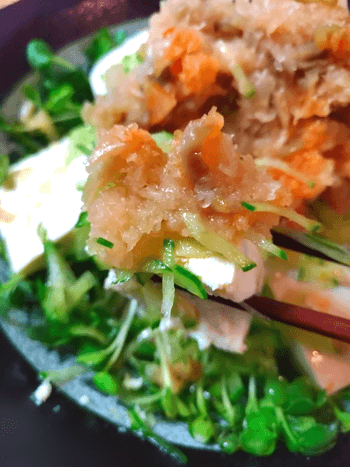 おろし搾菜ポン酢の激盛り水切り豆腐サラダ