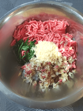 香味満載。山椒塩でいただく大葉一口海老チーズバーグ(糖質4.3g)