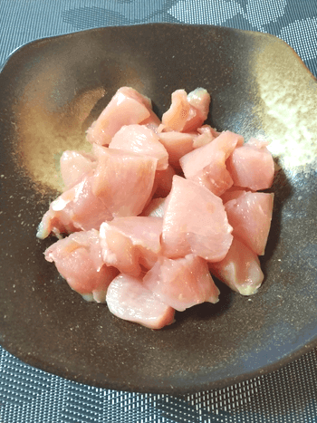 塩と醤油の最簡単な柔らか鶏むね塩チキン