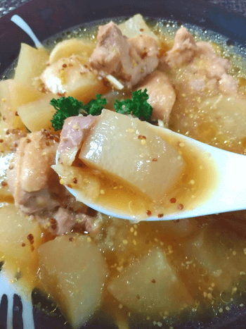 グイ吞み必須。旨味に笑顔のホロホロ炊飯チキンマスタード(糖質9.4g)