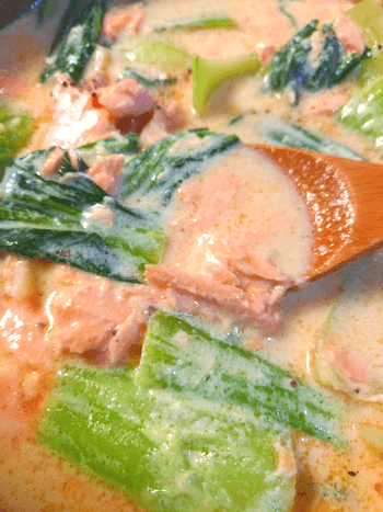 小麦粉・片栗粉不要。鮭青梗菜の濃厚豆乳クリームチーズ煮(糖質6.2g)