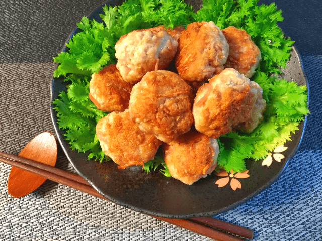 まさに進化版。香味立つ絶品鶏もも紅生姜からあげクン(糖質5.5g)