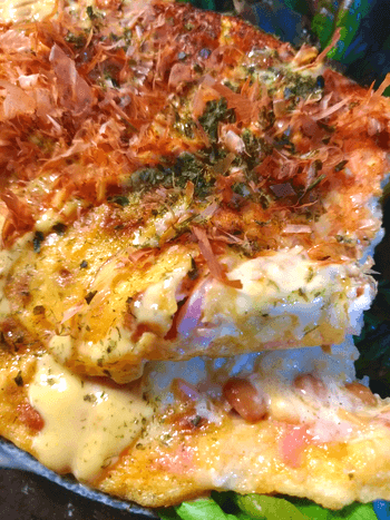 蕩ける裏技。旨味満タンの特大納豆明石焼き風オムレツ(糖質8.6g)