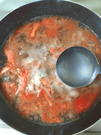 レバー大克服。鶏出汁沁みるトマトクミンの絶品レバースープ（糖質6.2g）