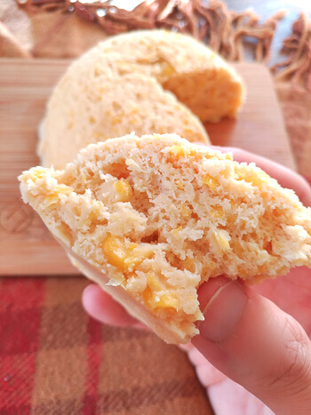 しっとりの向こう側。凄く美味しい低糖質コーンケーキ蒸しパン(糖質8.3g)