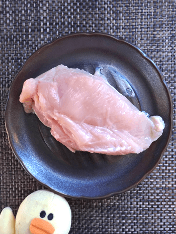 相性最強!和辛子で食べる極柔簡単塩麹鶏むねステーキ(糖質6.9g)