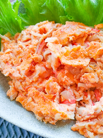 ふわり激楽!簡単美味なカニカマトマトスクランブルオムレツ(糖質7.5g)